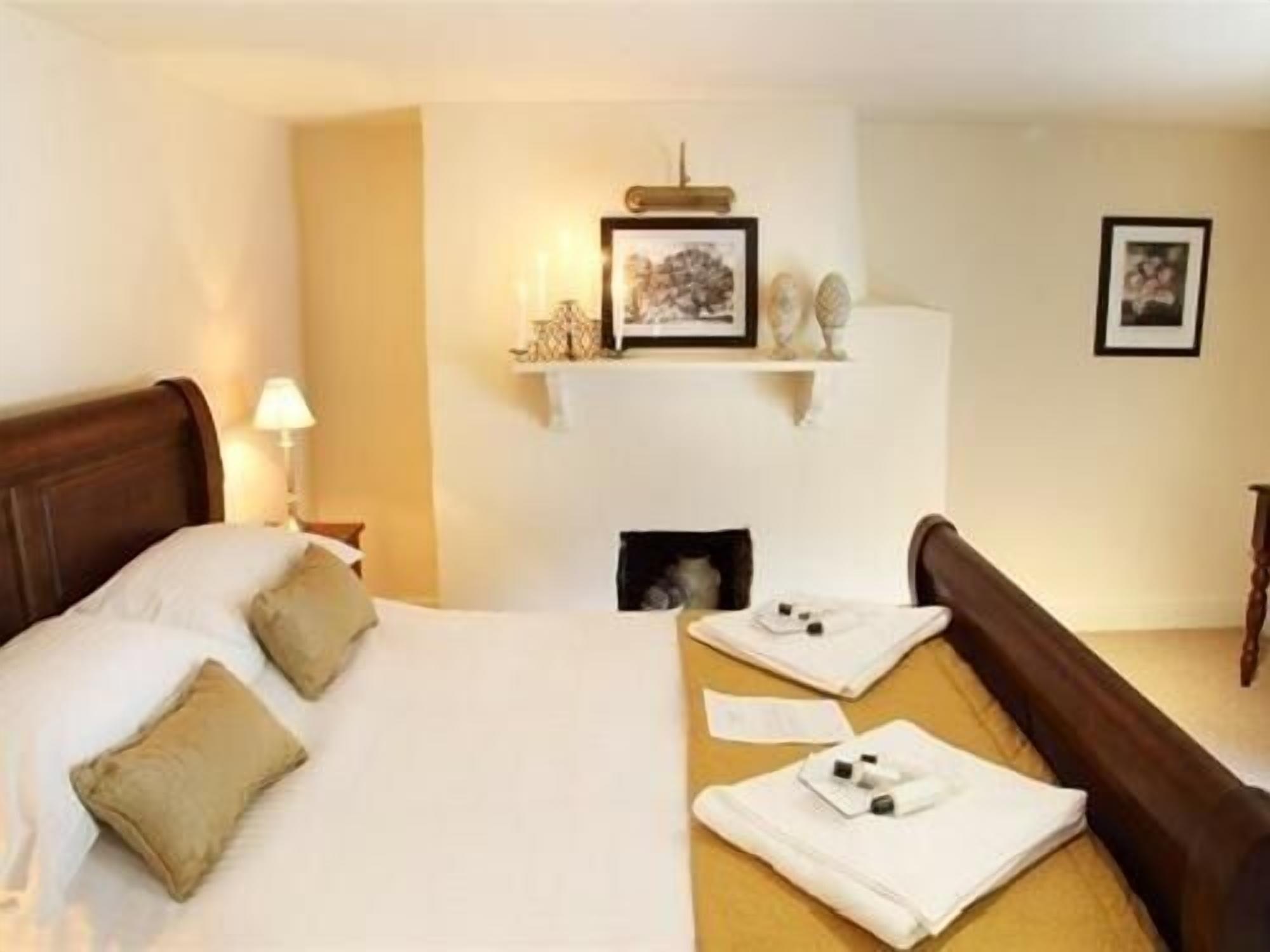 Hatherleigh The George Inn מראה חיצוני תמונה